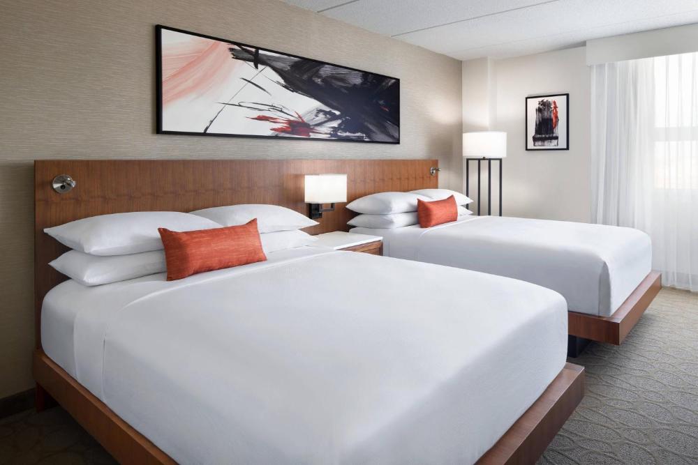 Queen Room with Two Queen Beds interior